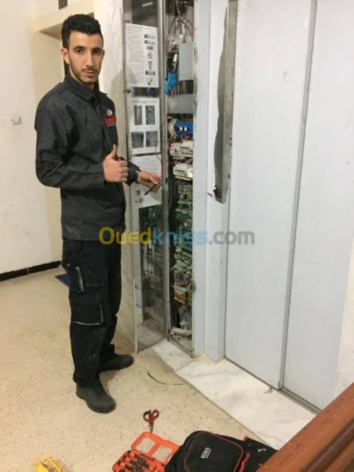 Maintenance et réparations ascenseurs