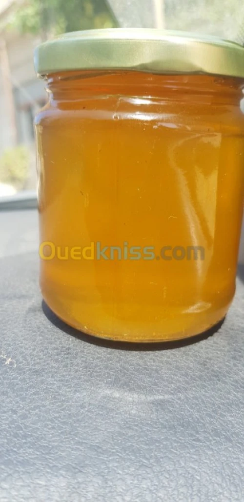 بيع جميع انواع العسل وحبوب اللقاح