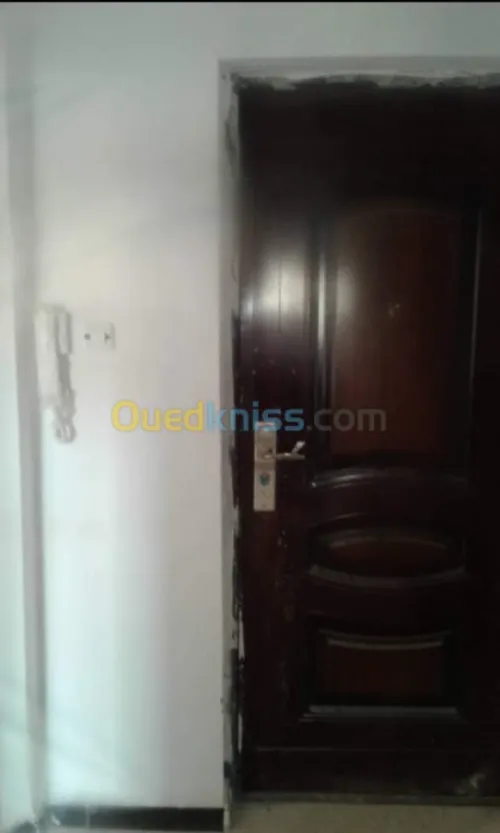 Echange Appartement F3 Alger Mahelma