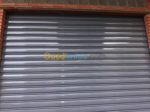 Rideau mètallique électrique ou manuel