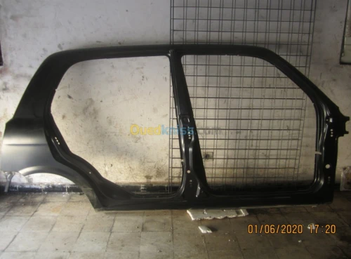  PANNEAU LATERAL  DAIHATSU CUORE   