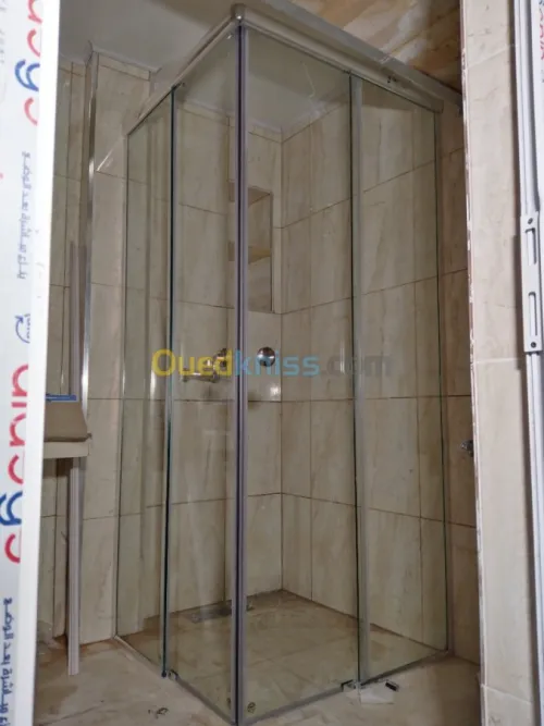 Fabrication cabine de douche sur mesur