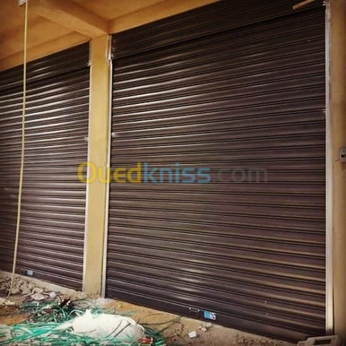 Rideau mètallique électrique ou manuel