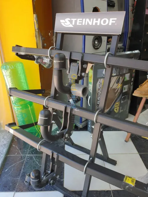 Boule d'attelage démontable ou simple