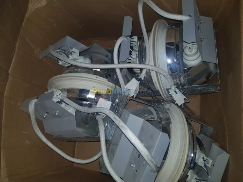 SPOTS ENCASTRABLES A LAMPES LED. 