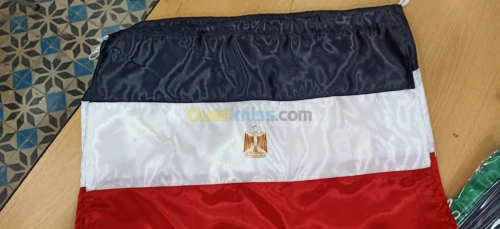 Fabrication de drapeaux nationaux 