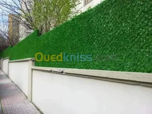 Gazon grillagé synthétique