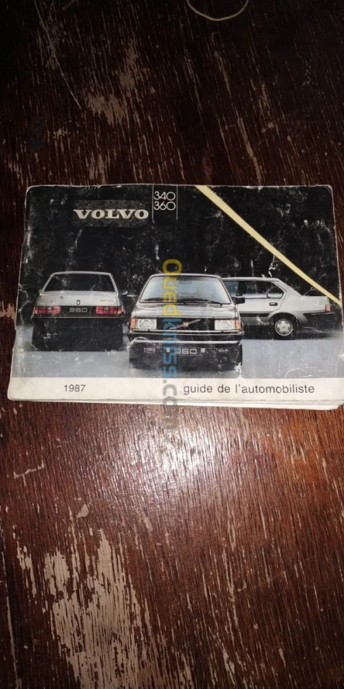 LOT DE PIECES VOLVO 340 DL