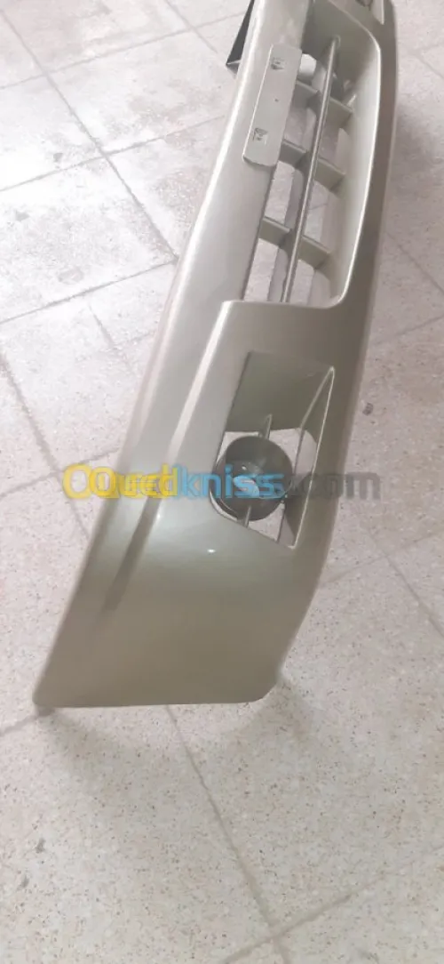 PARE CHOC AVANT DFAC 1022