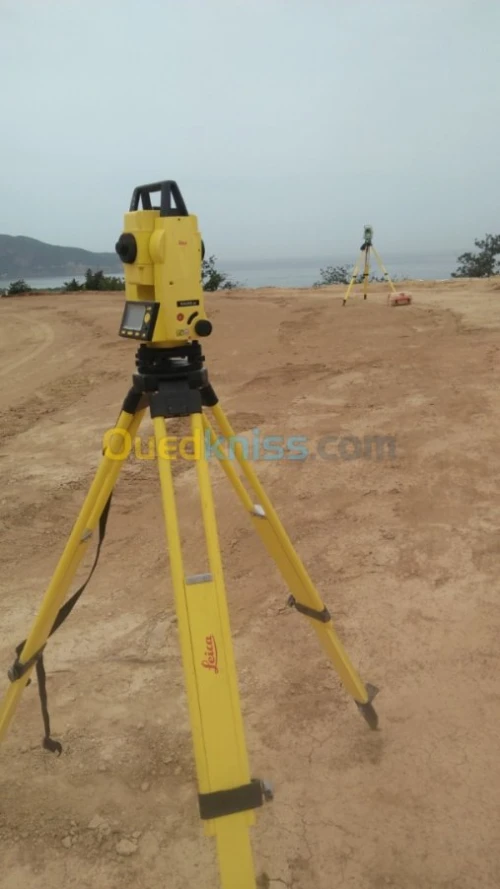 طوبوغراف topographe