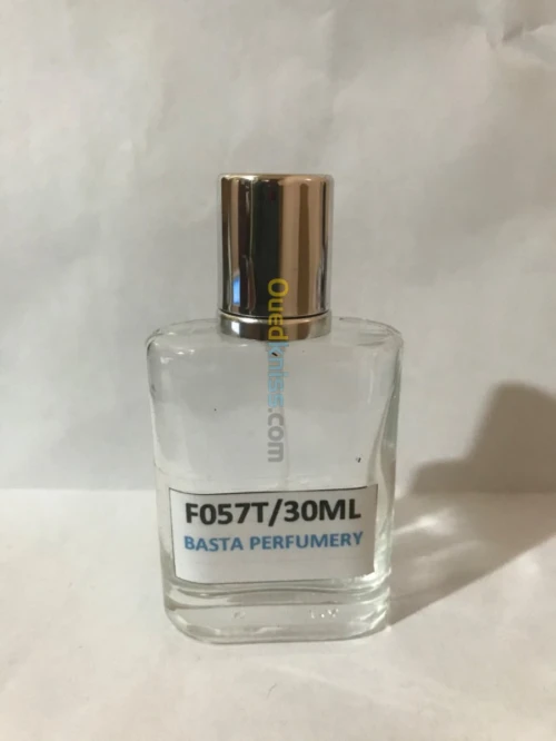 Bouteille de parfum 