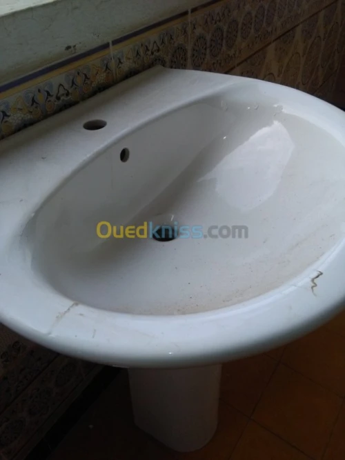 Lavabo moderne pour salle de bain