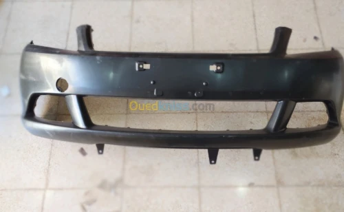 PARECHOC AVANT VOLEEX C30