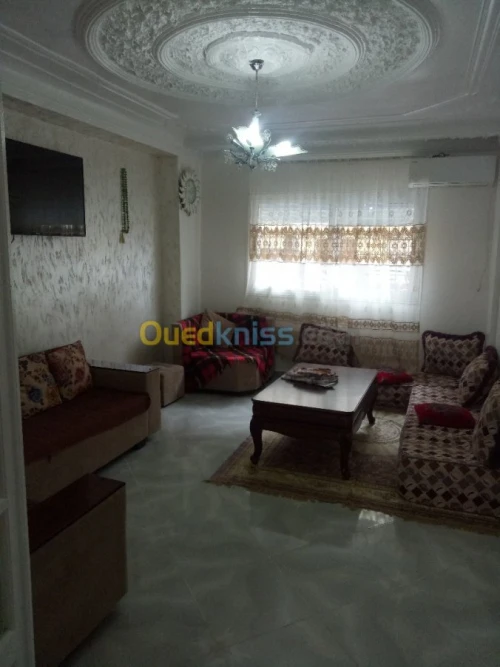 Location vacances Appartement F3 Mostaganem Mostaganem