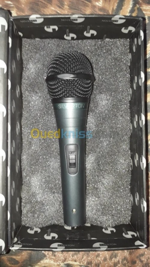 Microphone professionnel DYNAMIC ST-90