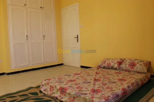 Location vacances Appartement F3 Tipaza Hadjeret ennous