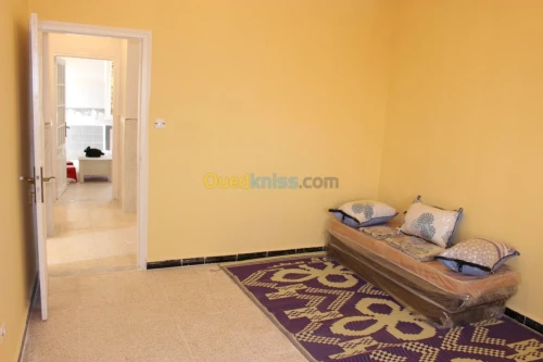 Location vacances Appartement F3 Tipaza Hadjeret ennous