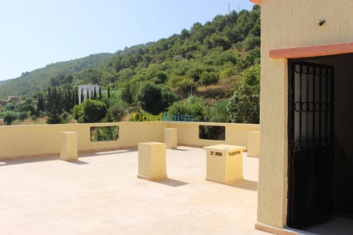 Location vacances Appartement F3 Tipaza Hadjeret ennous