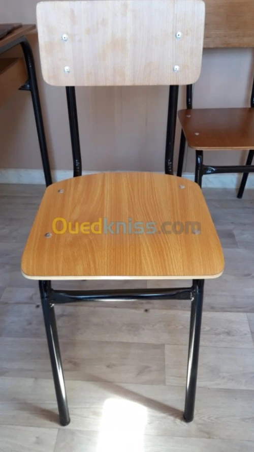Fabrication de mobilier scolaire