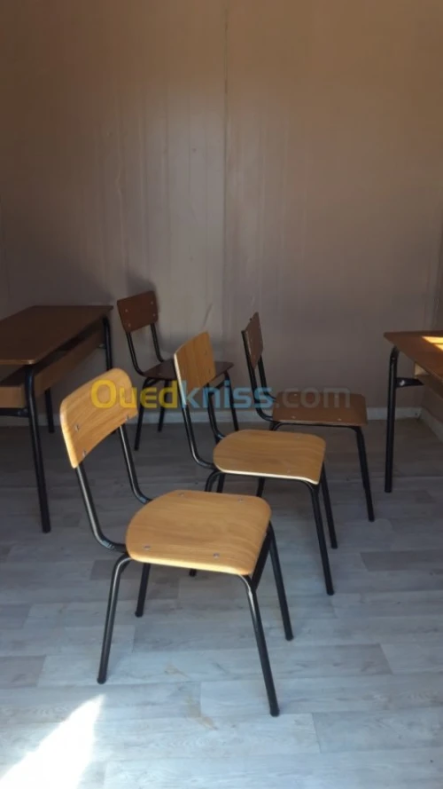 Fabrication de mobilier scolaire