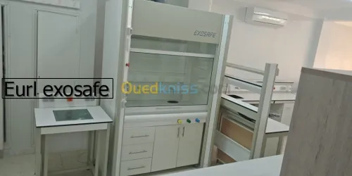EQUIPEMENT DE LABORATOIRE