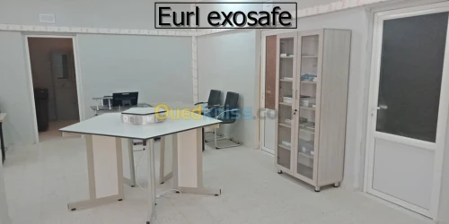 EQUIPEMENT DE LABORATOIRE