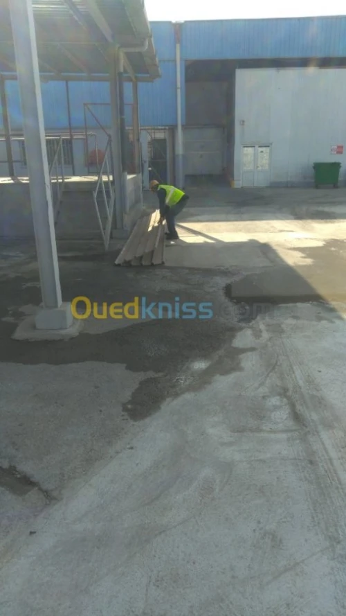 LES TRAVAUX D ARCHITECTURE