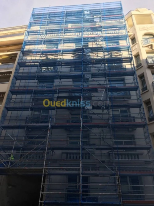 LES TRAVAUX D ARCHITECTURE