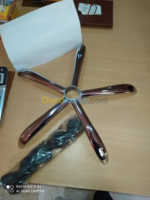 pietement en acier chromé pour chaise 