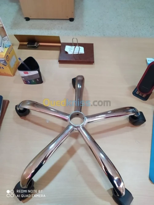 pietement en acier chromé pour chaise 