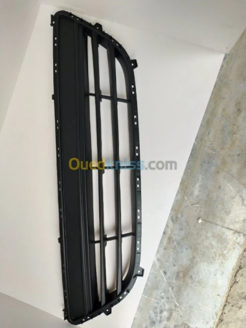 GRILLE HYUNDAI I20 86561-1J500