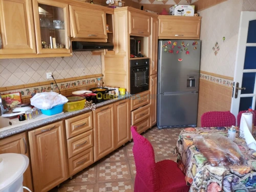 Vente Appartement F3 Alger Ain benian