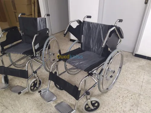 FAUTEUIL ROULANT ADULTE ACCOUDOIR