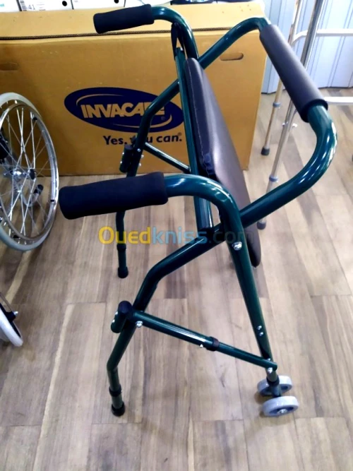 Déambulateur Rollator à 2 roues 8”