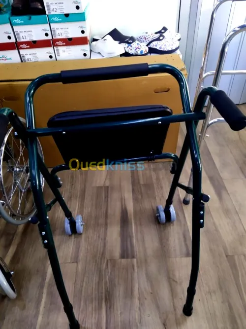 Déambulateur Rollator à 2 roues 8”