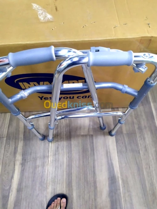 Déambulateur sans roues 