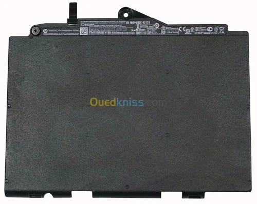 BATTERIE pour LAPTOP (PC PORTABLE)    بطارية الكمبيوتر المحمول (كمبيوتر محمول)