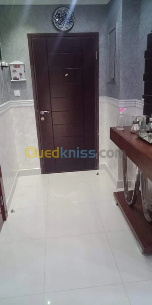 Vente Appartement F5 Alger Cheraga