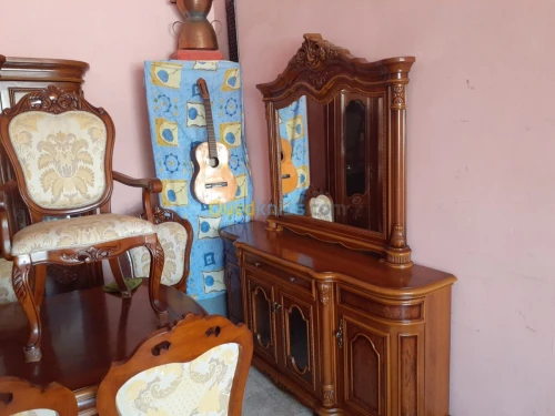MEUBLE D'OCCASION propose 