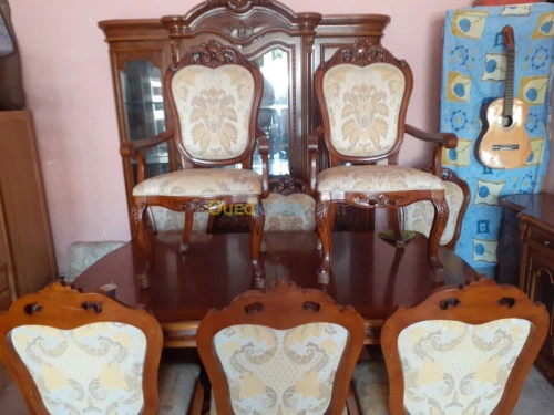 MEUBLE D'OCCASION propose 