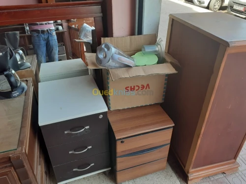 MEUBLE D'OCCASION propose 