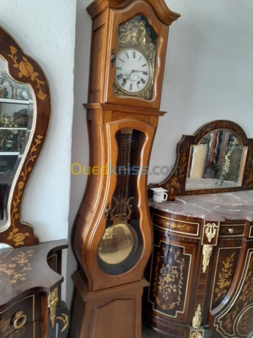 BROCANTE DE MEUBLE 