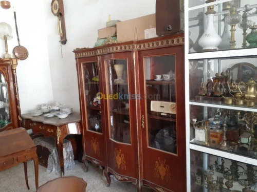 BROCANTE DE MEUBLE 