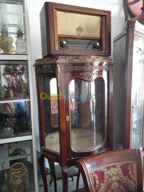 BROCANTE DE MEUBLE 