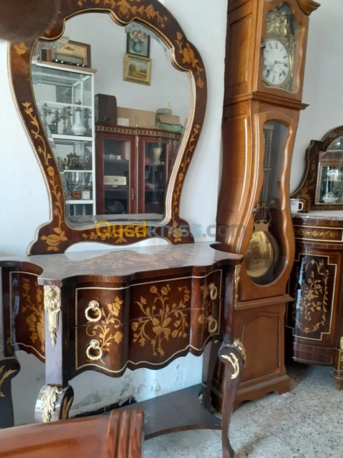 BROCANTE DE MEUBLE 