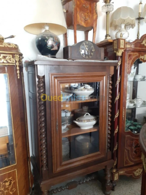 BROCANTE DE MEUBLE 