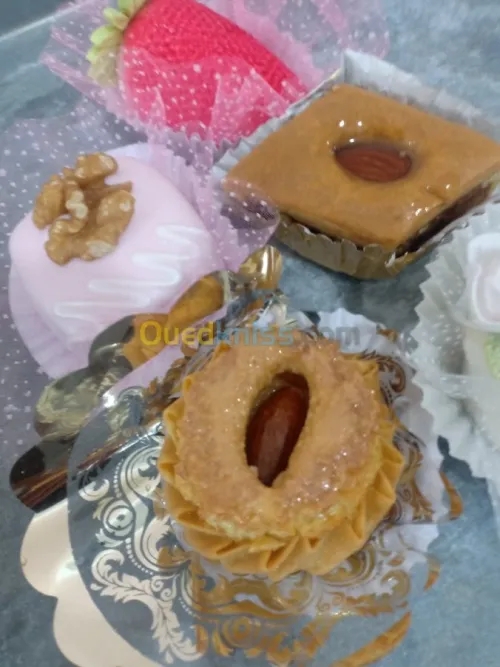 Préparation des gâteaux orientaux