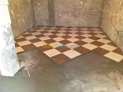 Carrelage, dalle de sol, faïences 