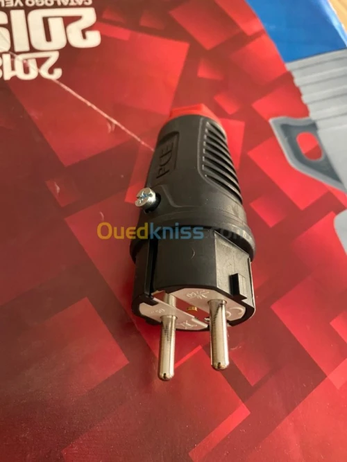 Box et prises en caoutchouc ROSI