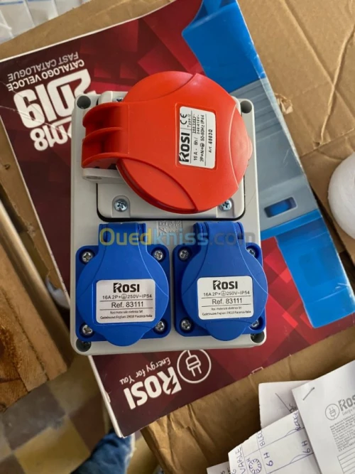 Box et prises en caoutchouc ROSI